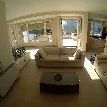 Вилла Lidson Голем