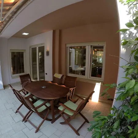 Lidson Вилла Голем